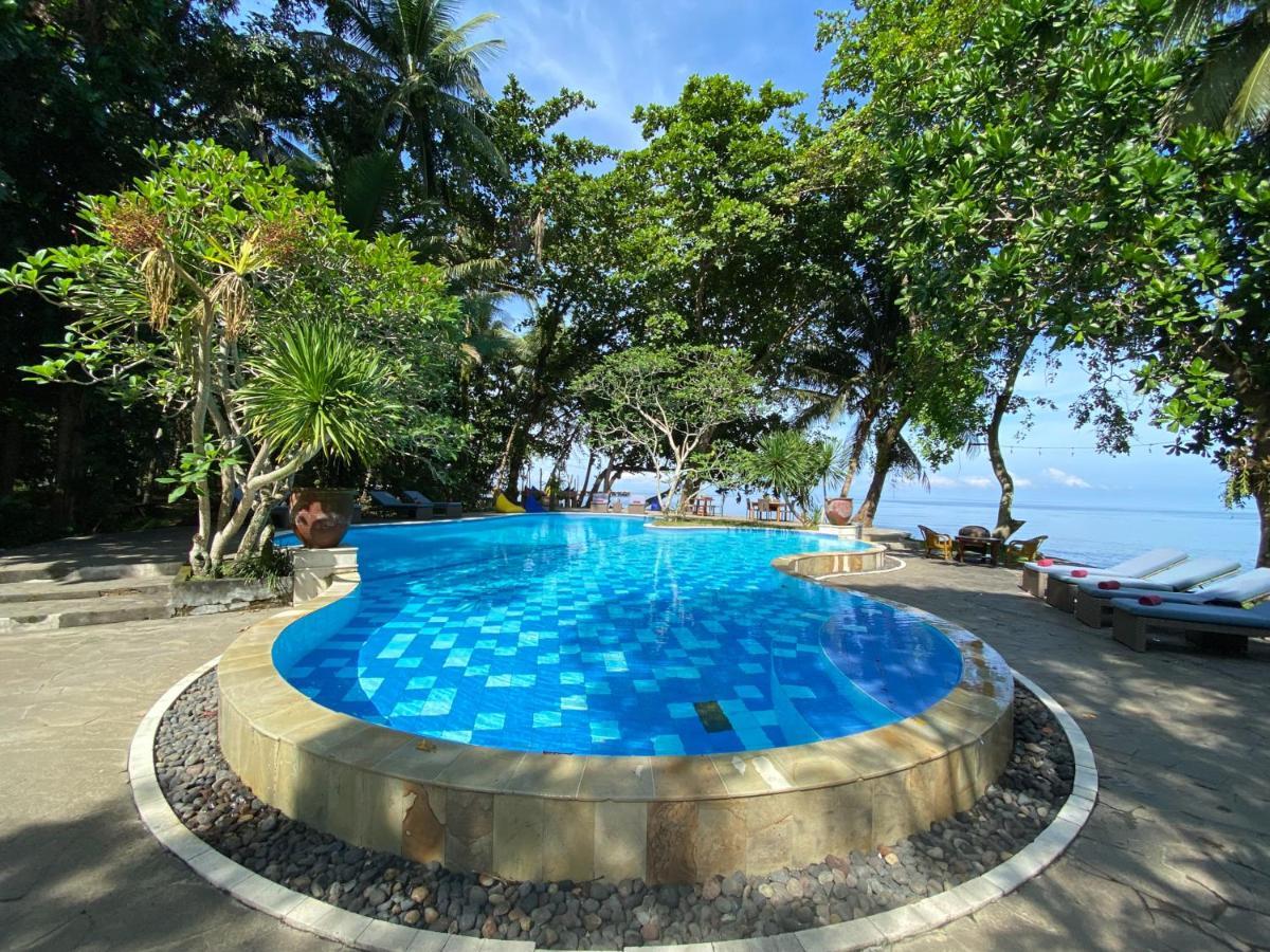 Murex Dive Resort Manado Eksteriør billede