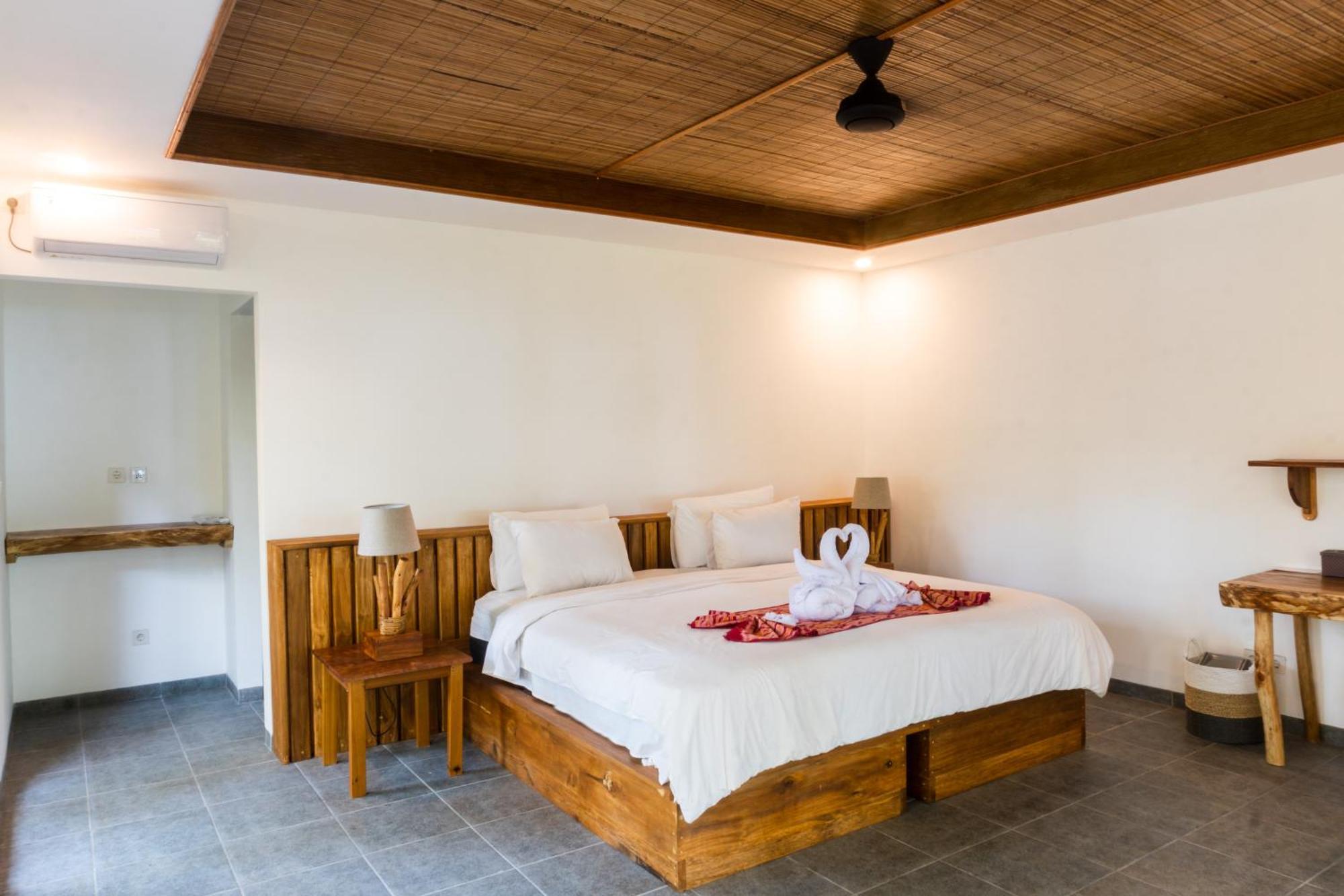 Murex Dive Resort Manado Eksteriør billede
